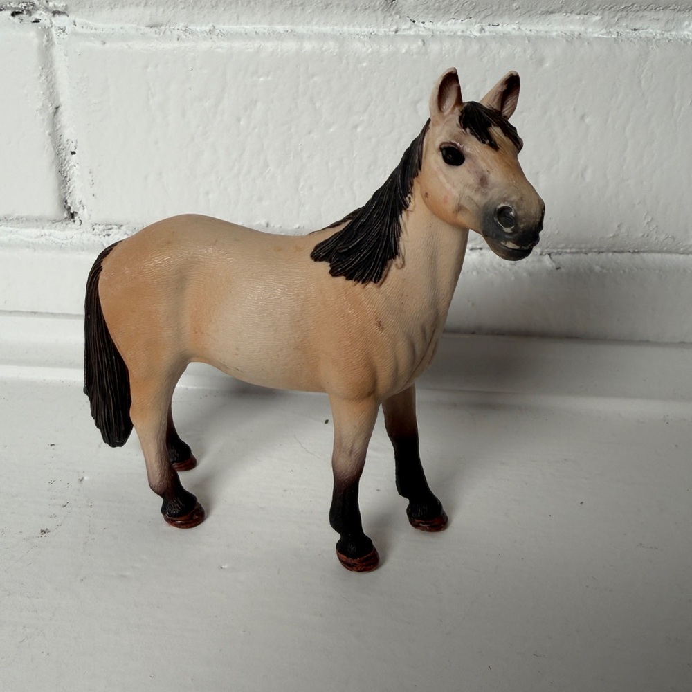 SCHLEICH Retired Mustang Mare 2015 [#13816]
